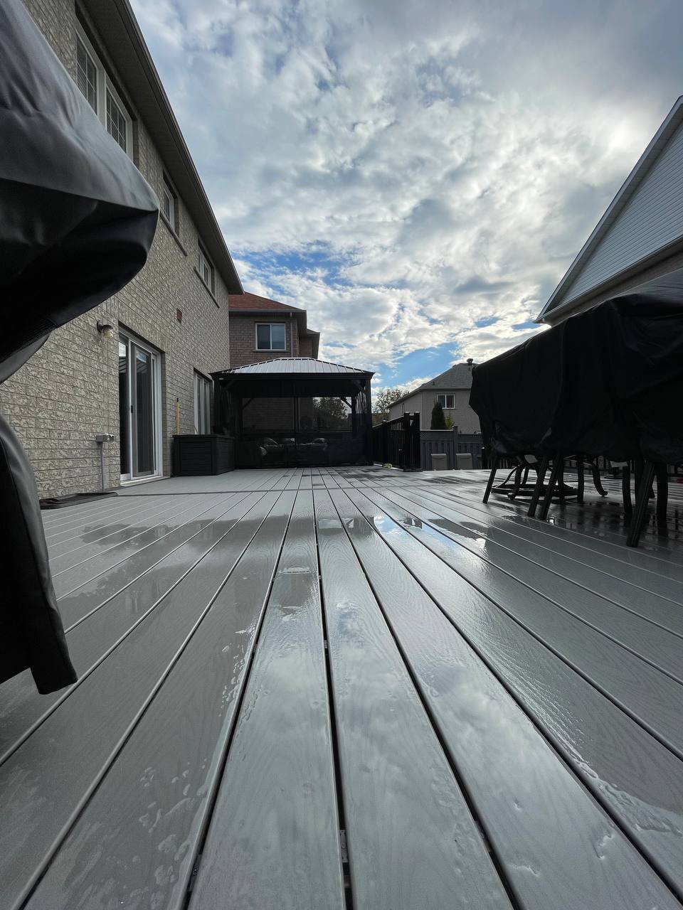 IPE Decking in Toronto and GTA | Luxury Decks 499+ Reviews