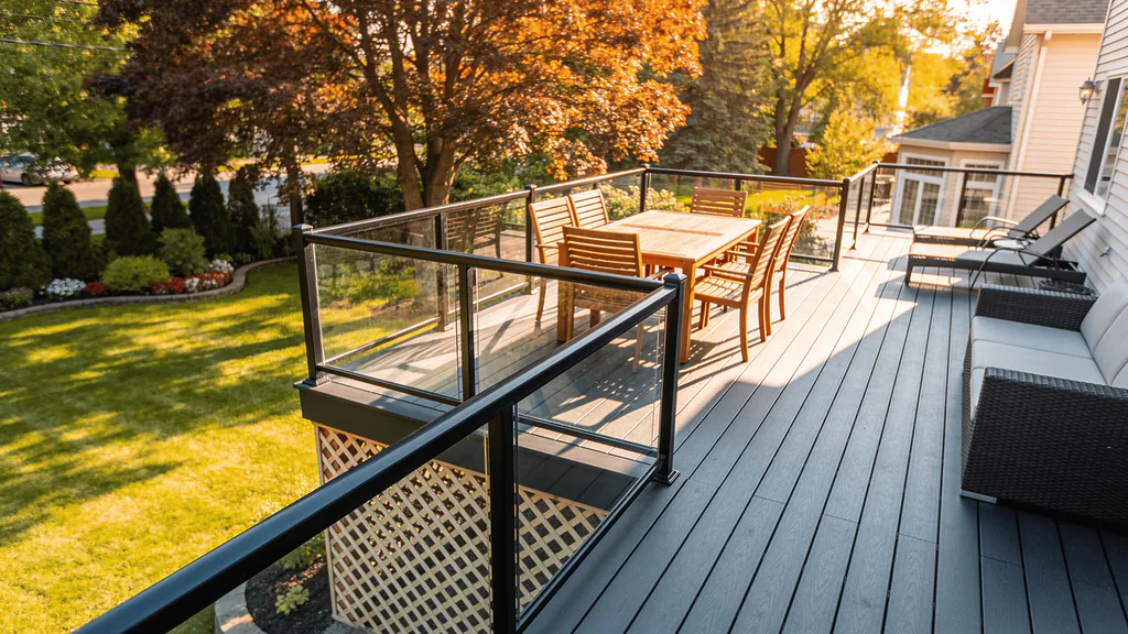 deck builder York Mills